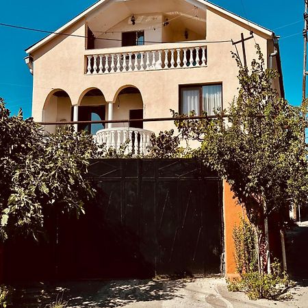 Family Guesthouse - Macharashvili Τυφλίδα Εξωτερικό φωτογραφία