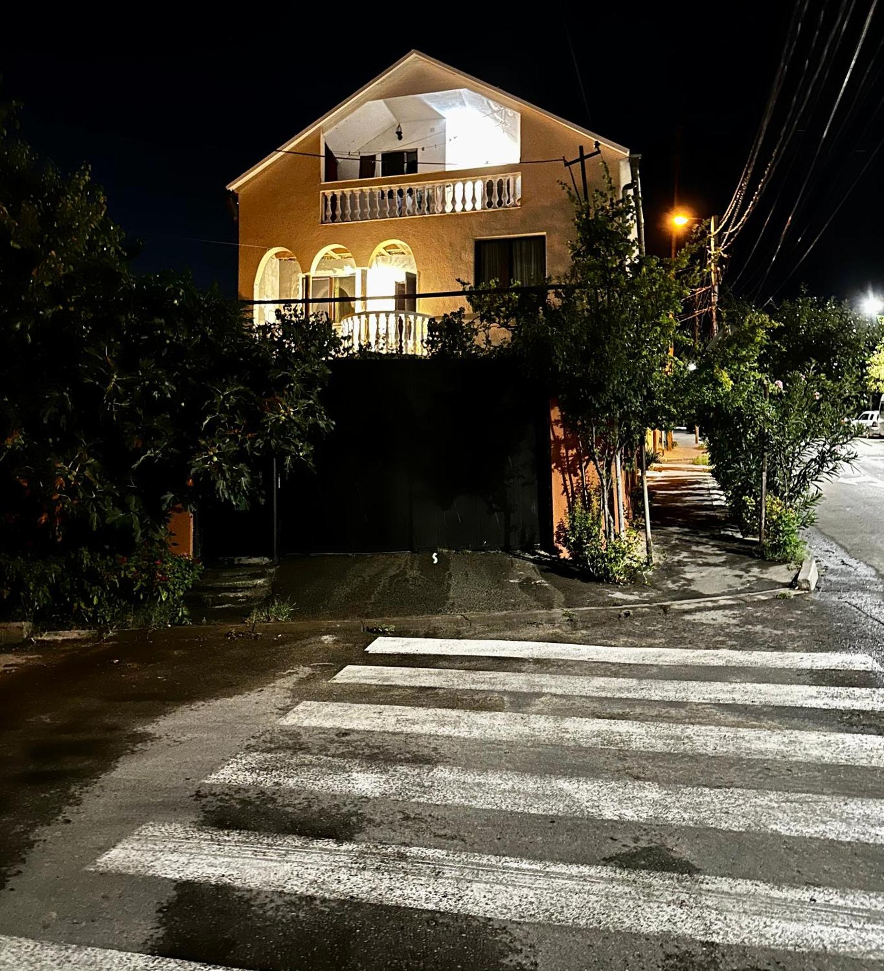 Family Guesthouse - Macharashvili Τυφλίδα Εξωτερικό φωτογραφία